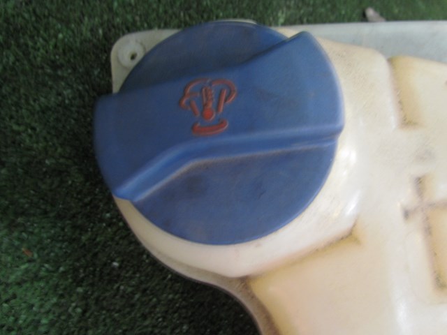 2005 Audi Allroad Radiator Overflow Bottle