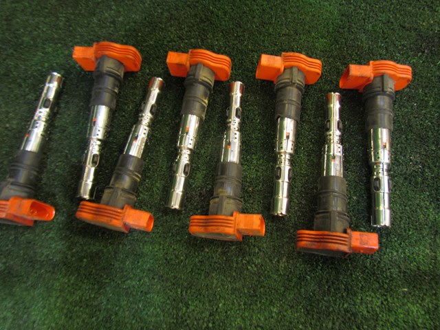 2005 Audi Allroad 4.2 V8 Ignition Coil Set of 8- 077 905 115 T