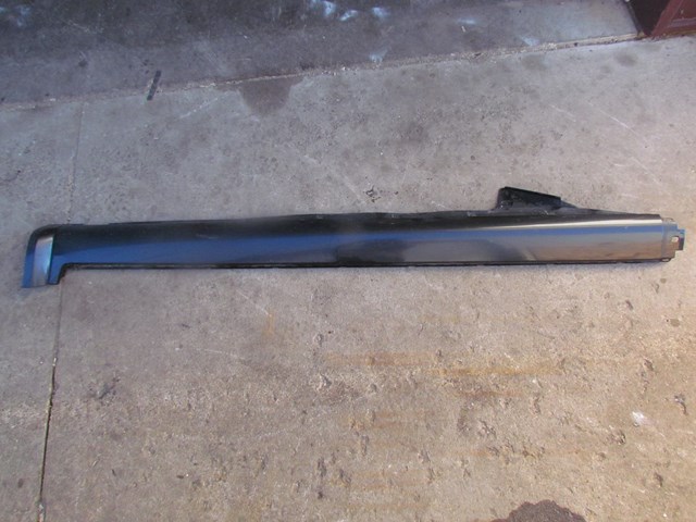 2005 Audi Allroad RH Passenger Side Skirt