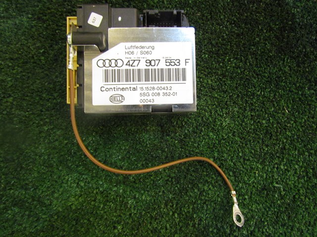 2005 Audi Allroad Air Suspension Module 4Z7 907 553 F