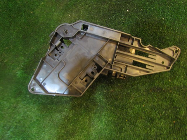 2005 Audi Allroad Air Suspension Module Bracket 4Z7907368