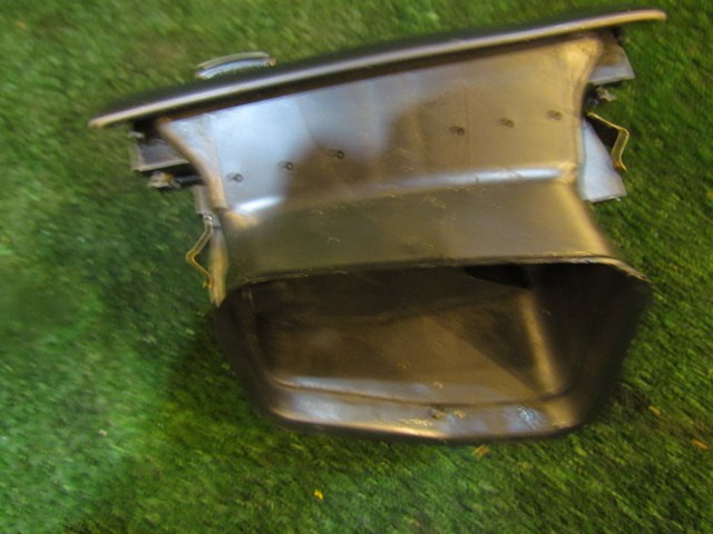 2005 Audi Allroad Rear Vent -Scratched