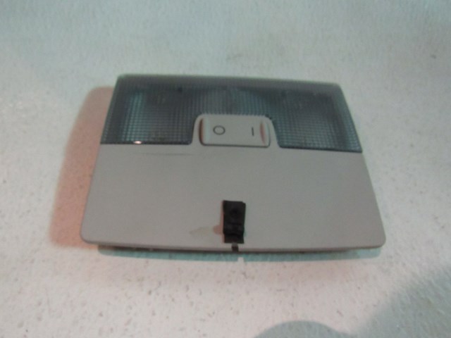 2005 Audi Allroad Dome LIght 4B0 947 105