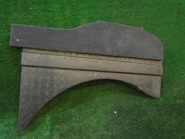 2005 Audi Allroad RH Spare Spacer w/Carpet