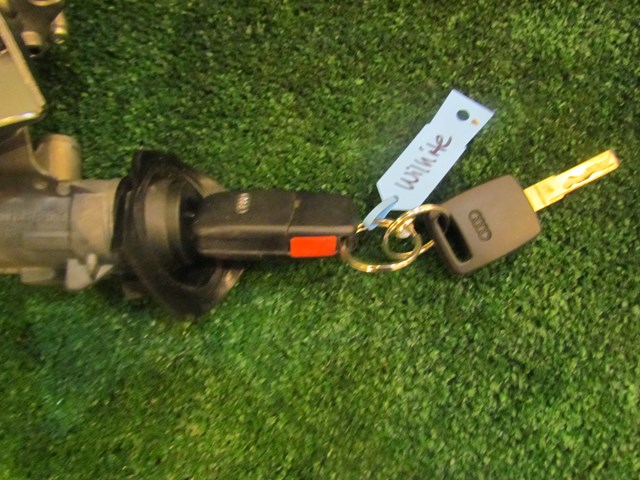 2005 Audi Allroad 4.2 V8 Steering Column & Ignition w/Key