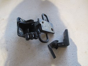 2005 Audi Allroad Front LH Driver Door Hinges