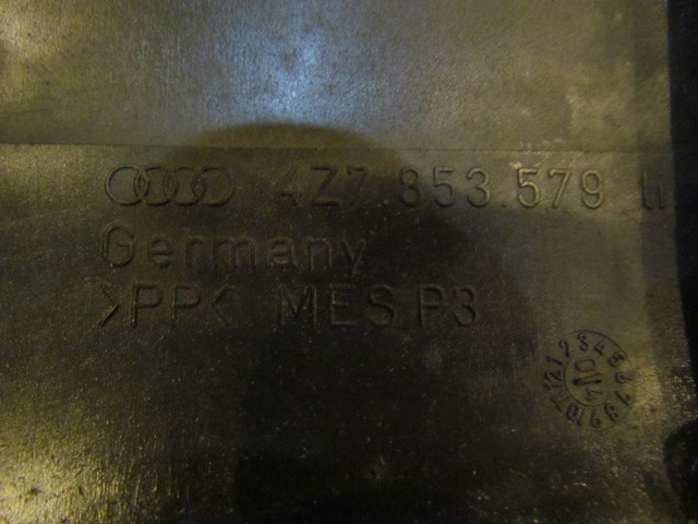 2005 Audi Allroad LH Side Skirt End Cap 4Z7 853 579