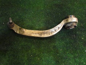 2005 Audi Allroad RH Front Lower Control Arm Reward Facing