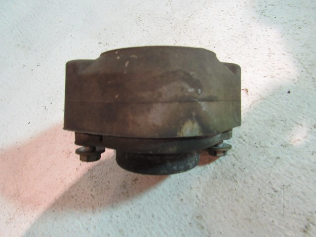 2005 Audi Allroad 4.2l LH Driver Transmission Mount