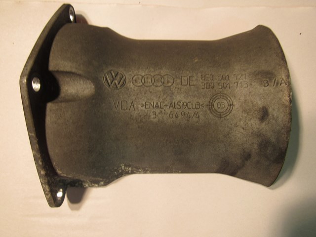 2005 Audi Allroad Rear LH Driver Axle Shield 8E0 501 721