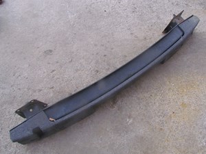 2006 Volkswagen Passat Front Bumper Reinforcement