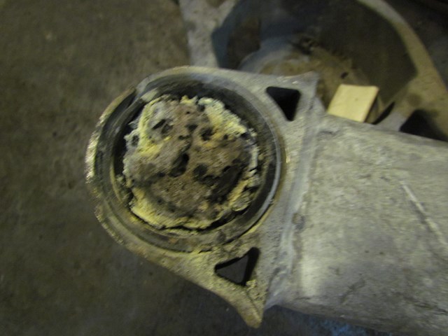 2005 Infiniti G35 Coupe Rear Subframe w/control arms