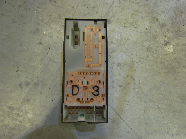 2006 Nissan 350z LH Driver Master Door Switch
