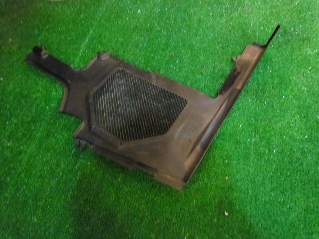 2001 Audi A8L D2 RH Passenger Wiper Cowl OEM