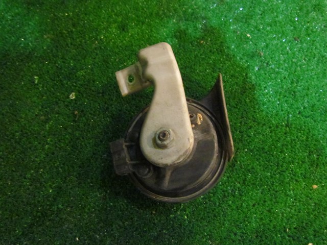 2001 Audi A8L D2 RH Horn