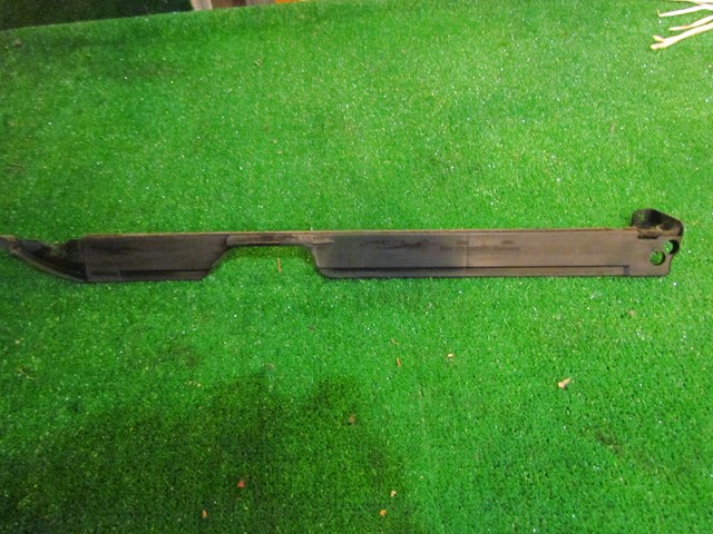 2001 Audi A8L D2 RH Radiator Shroud Fan Cover 4D0 121 343 A