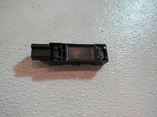 2001 Audi A8L RH Passenger Side Impact Sensor 4D0959643D