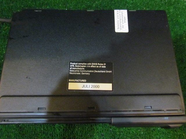 2001 Audi A8L D2 6 Disc Changer-No Cartridge