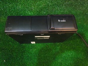 2001 Audi A8L D2 6 Disc Changer-No Cartridge