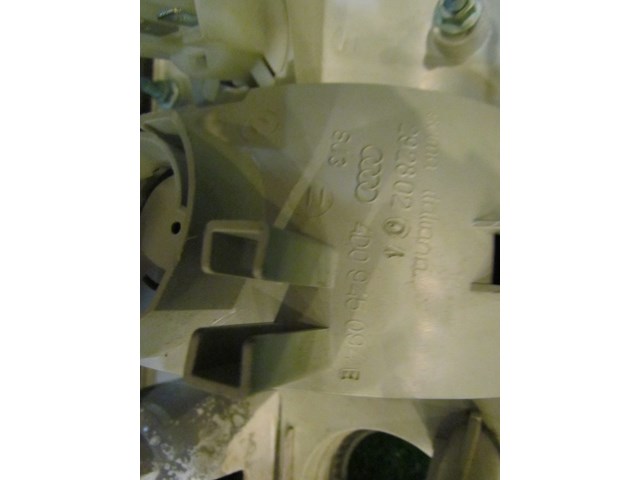 2001 Audi A8L D2 RH Passenger Tail Light- Small Crack