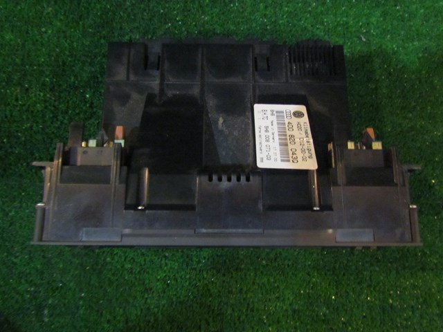 2001 Audi A8L D2 Climate Controls OEM 4D0820043Q