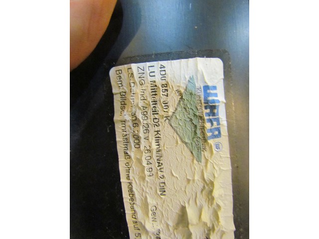 2001 Audi A8L D2 Radio & Climate Control Bracket 4D0 857 007K