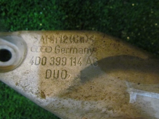 2001 Audi A8L D2 RH Transmission Mount 4D0 399 114 A