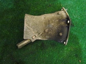 2001 Audi A8L D2 Rear LH Axle Dust Shield 4D0501719E