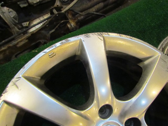 2005 Infiniti G35 Sedan- 17 Inch Wheel-Curb Rash-See Pics