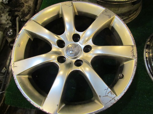 2005 Infiniti G35 Sedan- 17 Inch Wheel-Curb Rash-See Pics