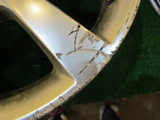 2005 Infiniti G35 Sedan- 17 Inch Wheel-Curb Rash-See Pics