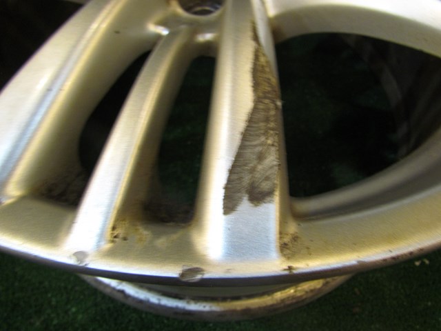 2011 Infiniti G37 Sedan 5 Triple Spoke 17