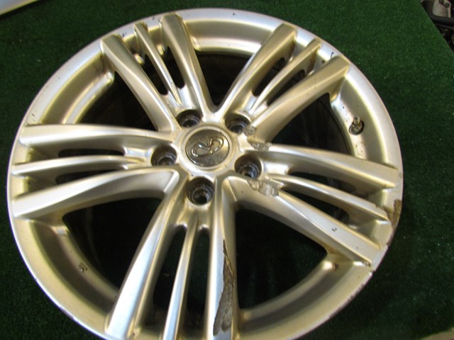 2011 Infiniti G37 Sedan 5 Triple Spoke 17