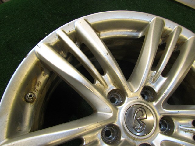 2011 Infiniti G37 Sedan 5 Triple Spoke 17