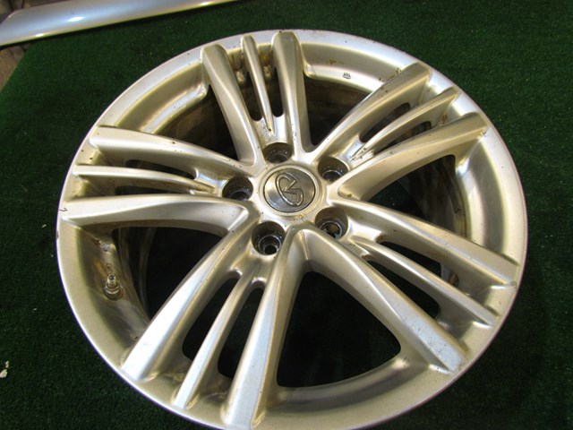 2011 Infiniti G37 Sedan 5 Triple Spoke 17