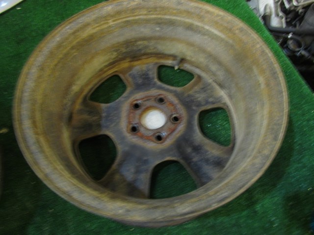 2007 Subaru Forester 16 Inch 5 Spoke Steel Wheel