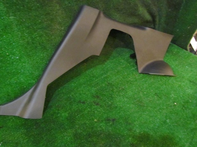 2005 Nissan 350z RH Passenger Quarter Trim Panel 76900 CD000