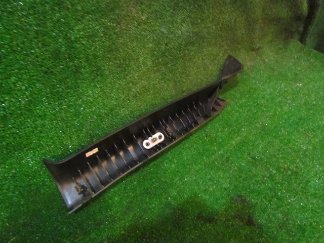 2005 Nissan 350z RH Interior A Pillar Trim 76911 CD000