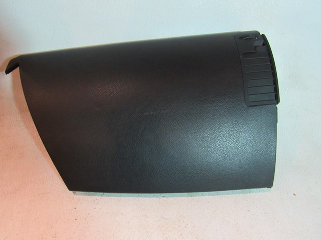 2005 2006 Nissan 350z RH Dash Cover OEM 68109 CD000