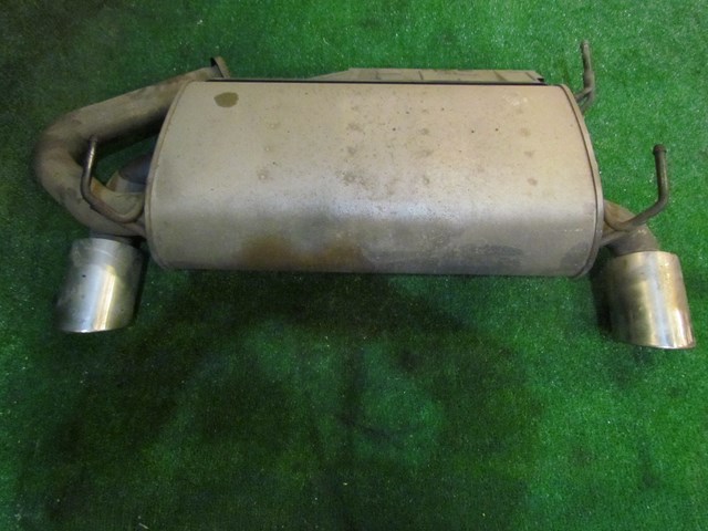 2005 NIssan 350z Exhaust Muffler