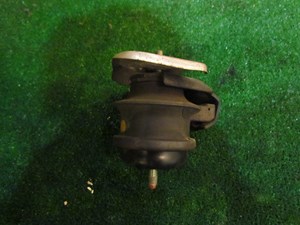 2005 Nissan 350z Rev Up RH Passenger Engine Mount