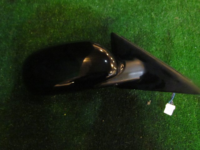 2005 Infiniti G35x RH Passenger Side View Mirror