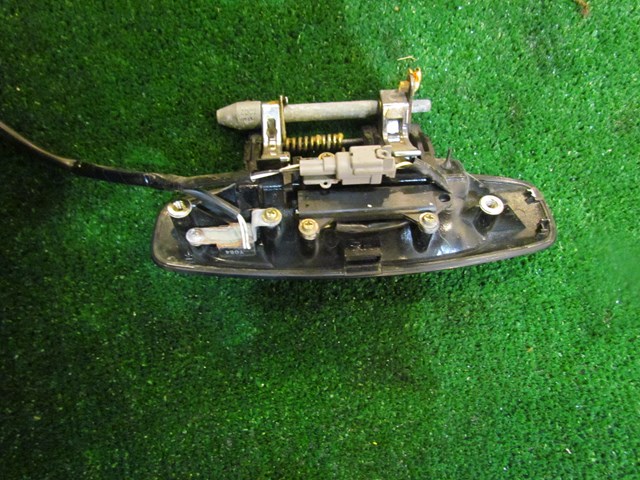 2005 Infiniti G35x Sedan Front RH Door Handle for Intelligent Key