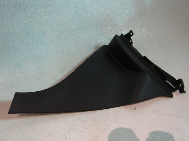 2005 2006 Infiniti G35x Sedan RH Center Console Kick 68134 AC700