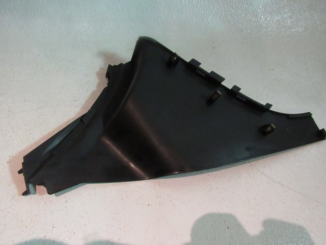 2005 2006 Infiniti G35x Sedan RH Center Console Kick 68134 AC700