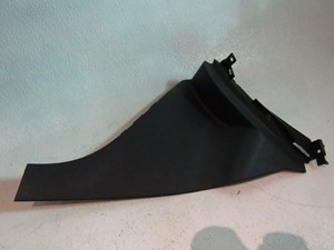 2005 2006 Infiniti G35x Sedan RH Center Console Kick 68134 AC700