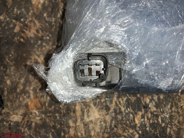 2005 Infiniti G35x Sedan Throttle Body SEE DAMAGE DESCRIPTION