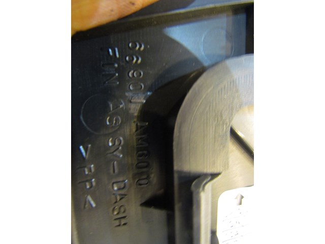 2005 Infiniti G35x Sedan LH Lower Kick/ Fuse Box Access 