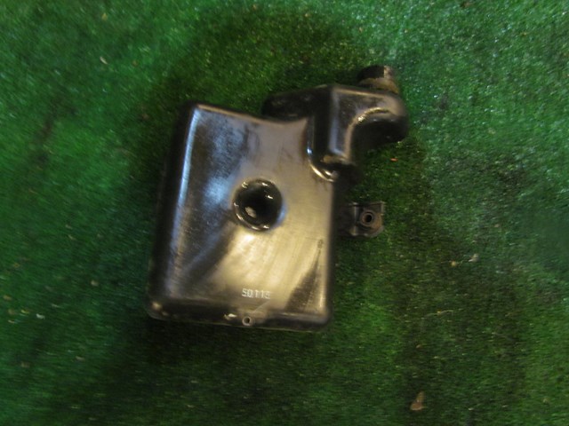 2005 Infiniti G35x Sedan Air Cleaner Lower Resonator