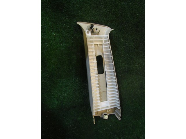 2005 Infiniti G35x Sedan RH Passenger Upper B Pillar Trim 